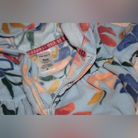 Carters Baby Girl 9 month One Piece Outfits Floral Design Fleece - Picture 3 of 4
